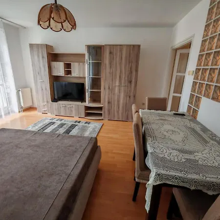 Quelle 1br - Short - Long Projects *